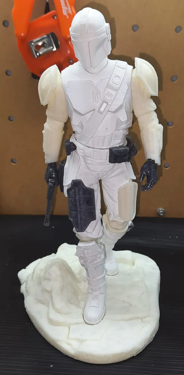 Mandalorian, peça impressa em Resina + ABS